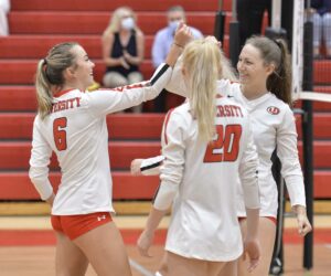 University sweeps tri-match vs. Preston, Brooke